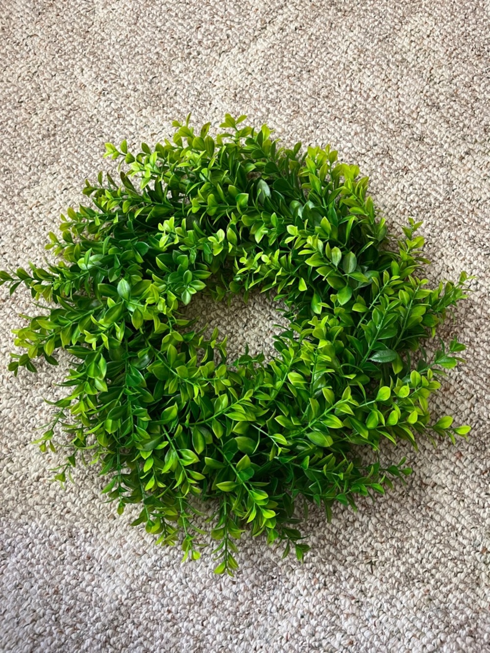 Boxwood Holiday Wreath